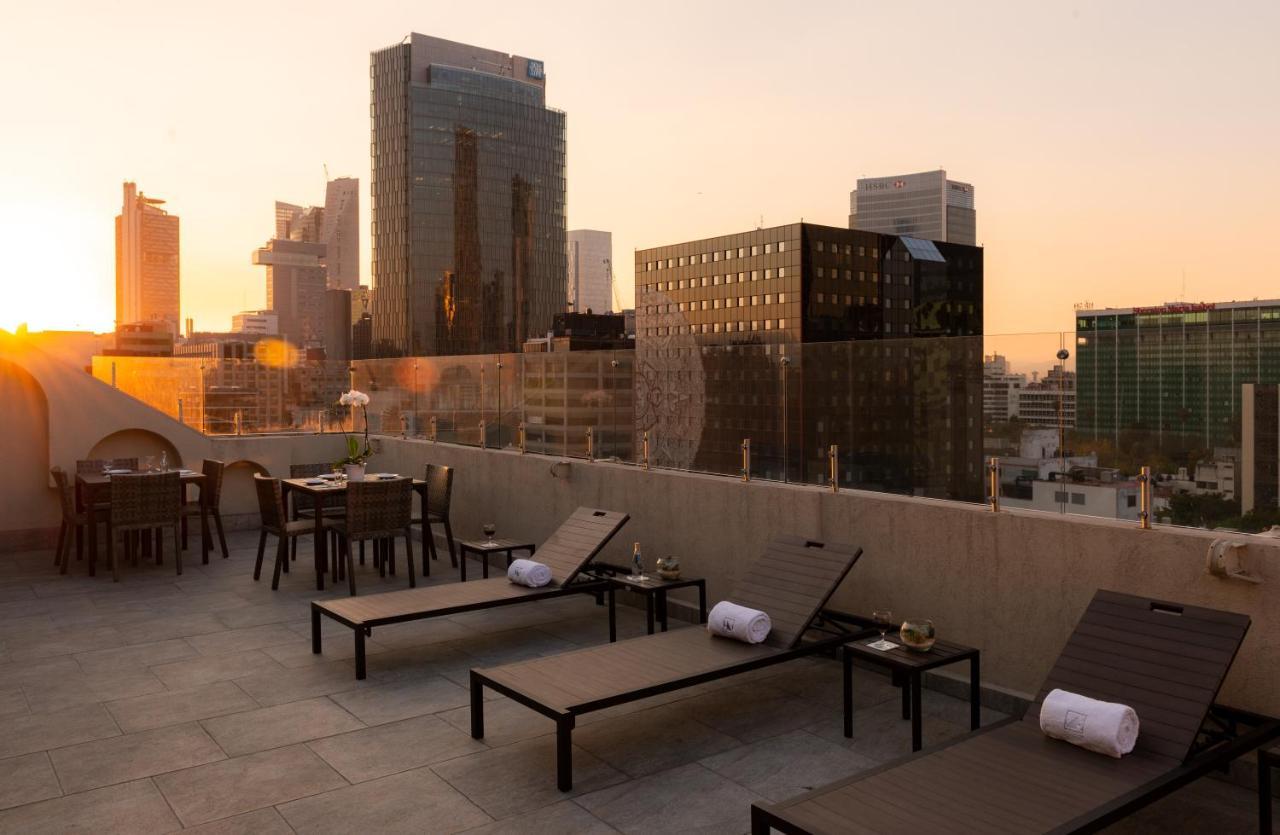 Eurostars Zona Rosa Suites Mexico City Luaran gambar Rooftop pool at the Hotel Indigo Los Angeles Downtown
