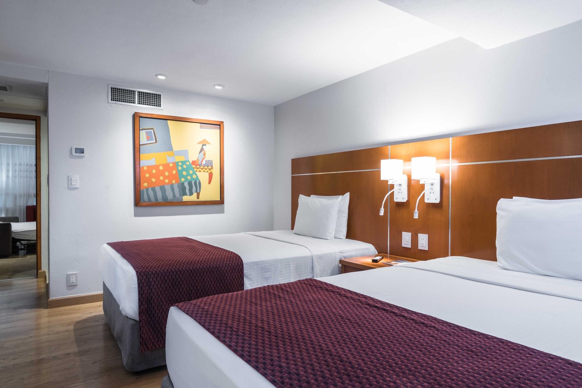 Eurostars Zona Rosa Suites Mexico City Luaran gambar A typical room at the hotel