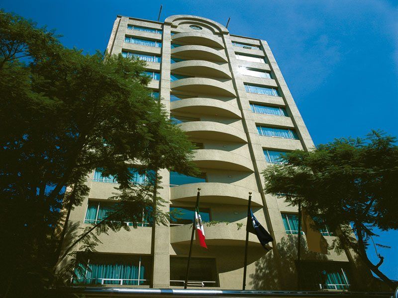 Eurostars Zona Rosa Suites Mexico City Luaran gambar Embassy of Chile in Lima