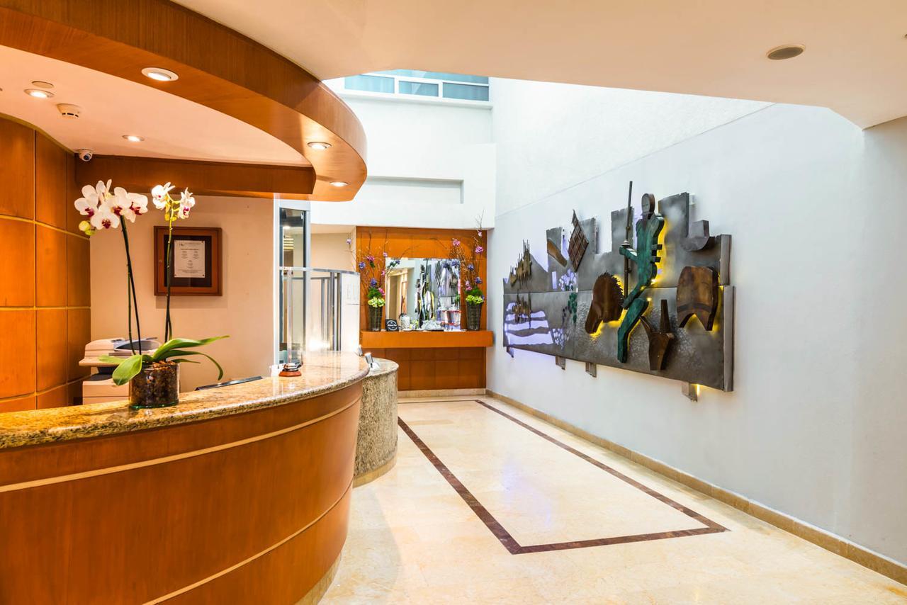 Eurostars Zona Rosa Suites Mexico City Luaran gambar The lobby of the hotel